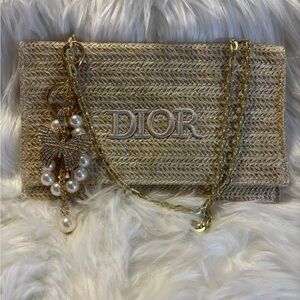 Luxury Fashion Beige Woven Clutch with Gold Crossbody Chain